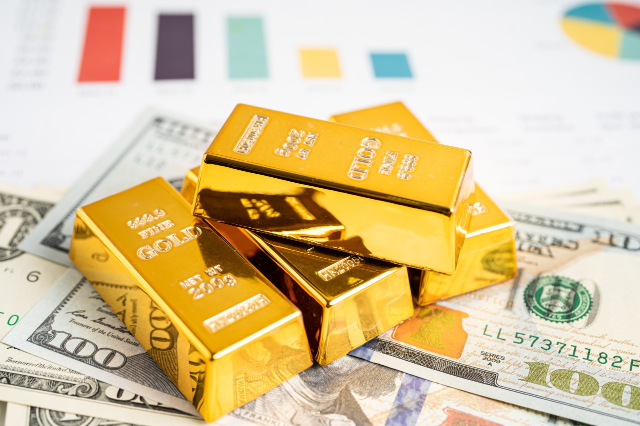 Why Physical Gold Bullion Remains the Ultimate Safe-Haven Asset